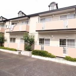 【成約済み】西川ハイツ3 ドラッグストア・スーパーなど商業施設が近くて買い物便利
駅近でも閑静な住環境です。