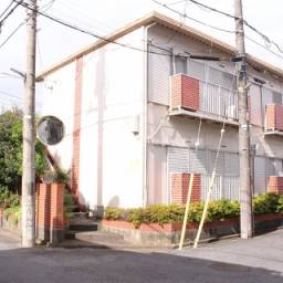 秋田ハイツ 駅徒歩11分、都市ガス、郵便局そば、2F角部屋